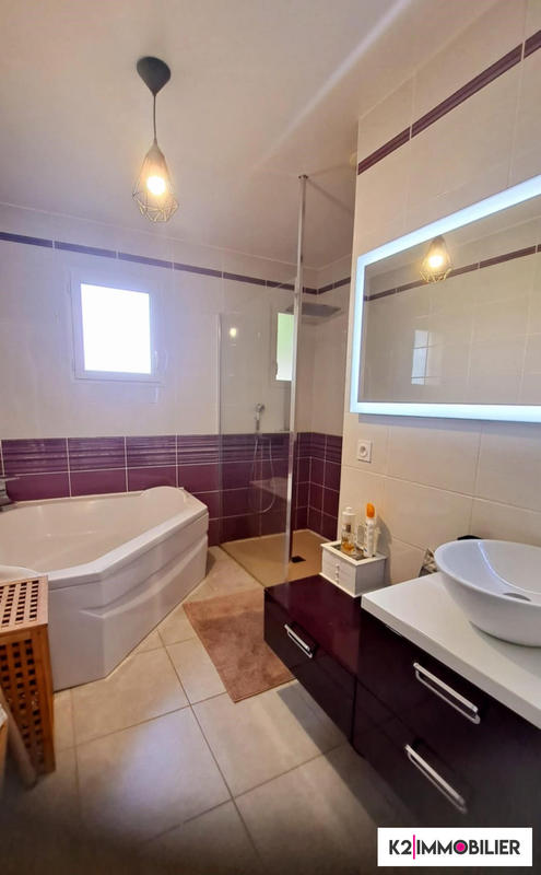 Villa - 111 m² - 5 pièces