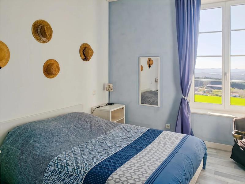 Maison - 180 m² - 6 pièces