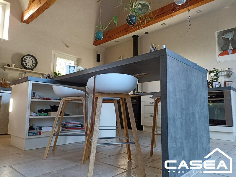 Maison - 102 m² - 4 pièces