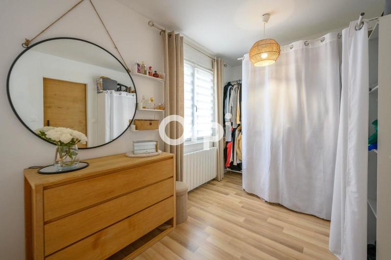 Maison - 93 m² - 4 pièces