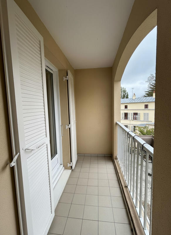 Appartement - 81 m² - 4 pièces