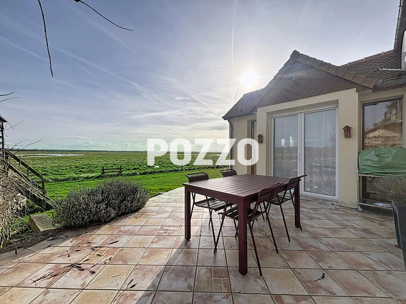 Maison - 143 m² - 8 pièces