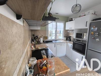 Maison de village - 77 m² - 4 pièces