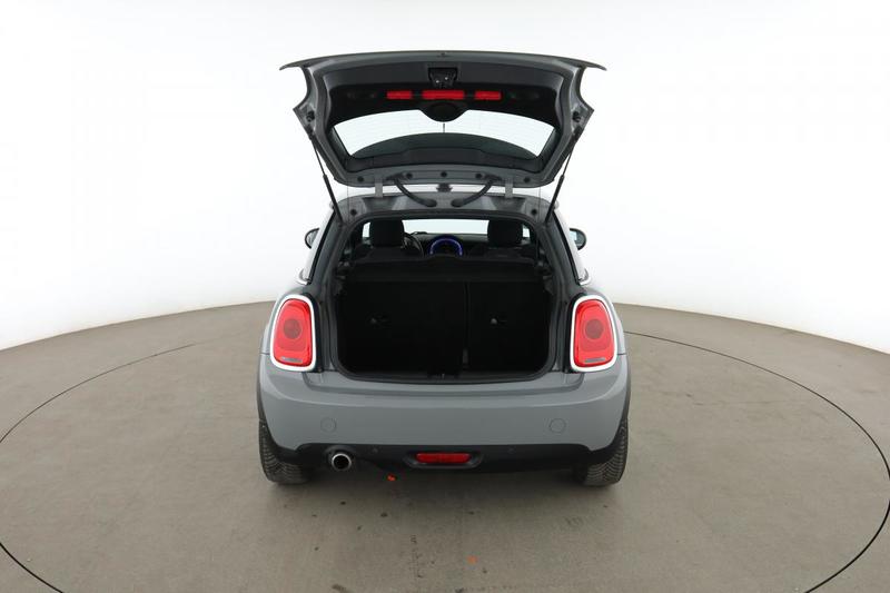 Mini Mini Cooper d Finition Business 3p 116 ch