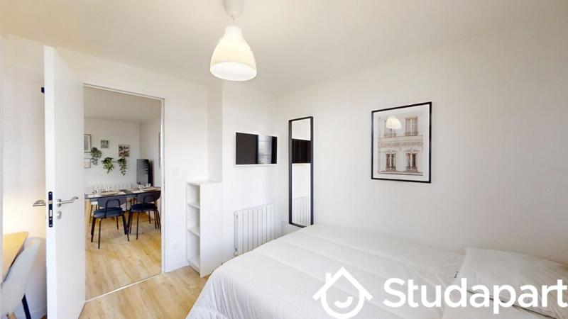 Chambre - 10 m² - 1 pièce