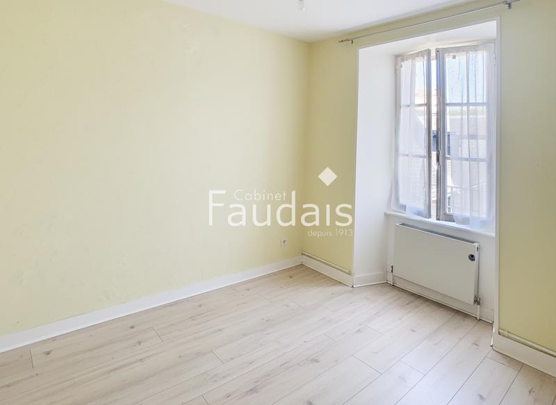 Immeuble - 163 m² - 12 pièces