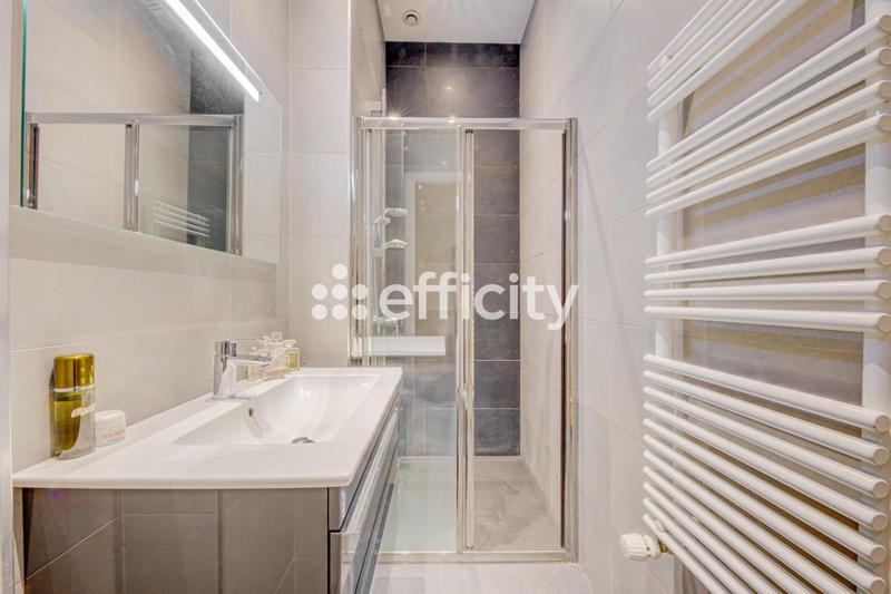 Appartement - 123 m² - 5 pièces