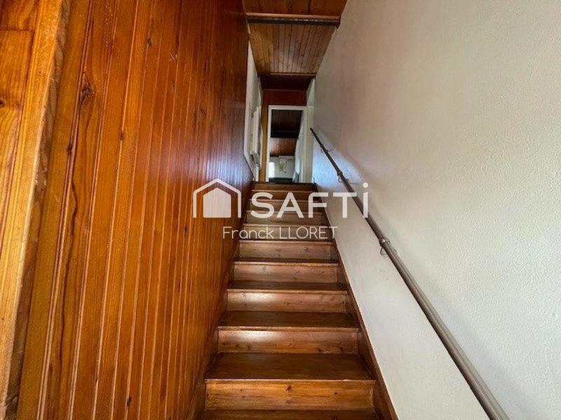 Maison - 200 m² - 10 pièces