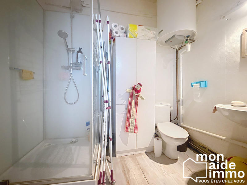 Maison - 400 m² - 15 pièces