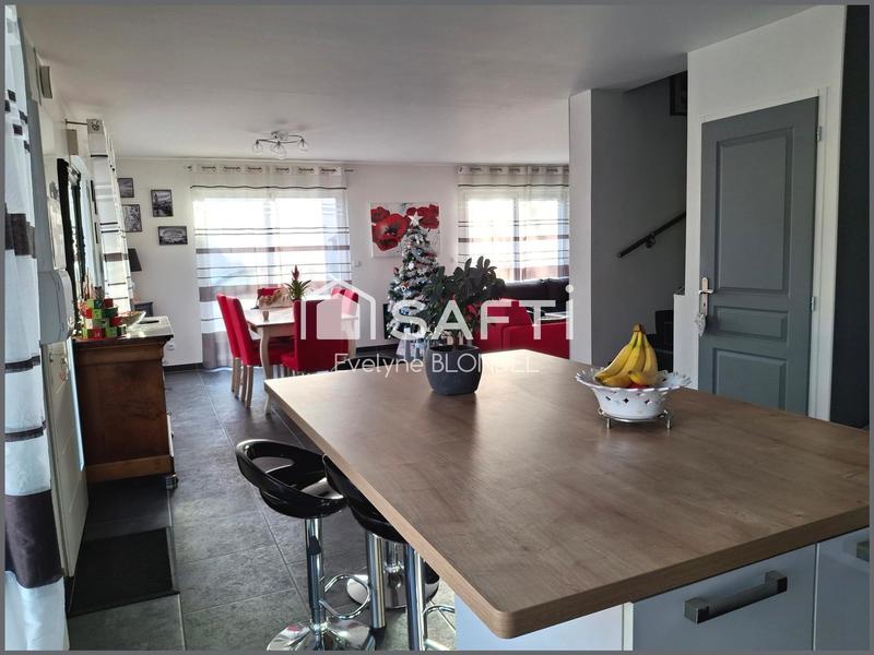 Maison - 110 m² - 5 pièces