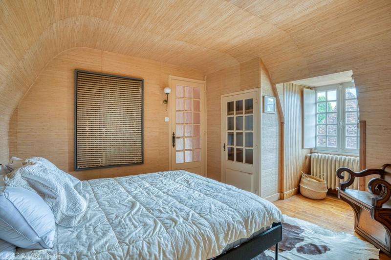 Maison traditionnelle - 152 m² - 5 pièces