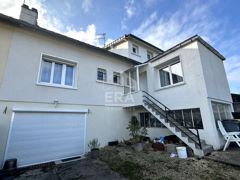 Maison - 112 m² - 6 pièces