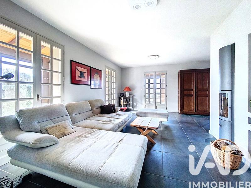 Maison - 140 m² - 6 pièces