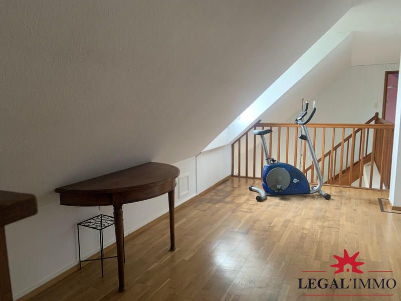 Maison - 146 m² - 7 pièces