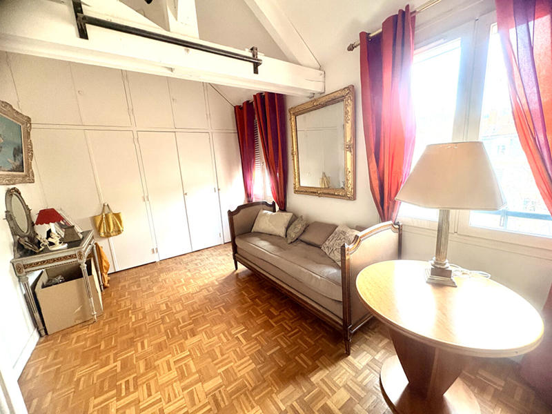 Appartement - 120 m² - 4 pièces