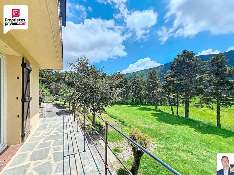 Villa - 142 m² - 6 pièces