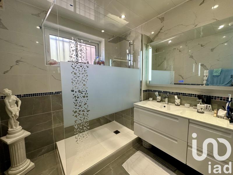 Maison - 145 m² - 6 pièces