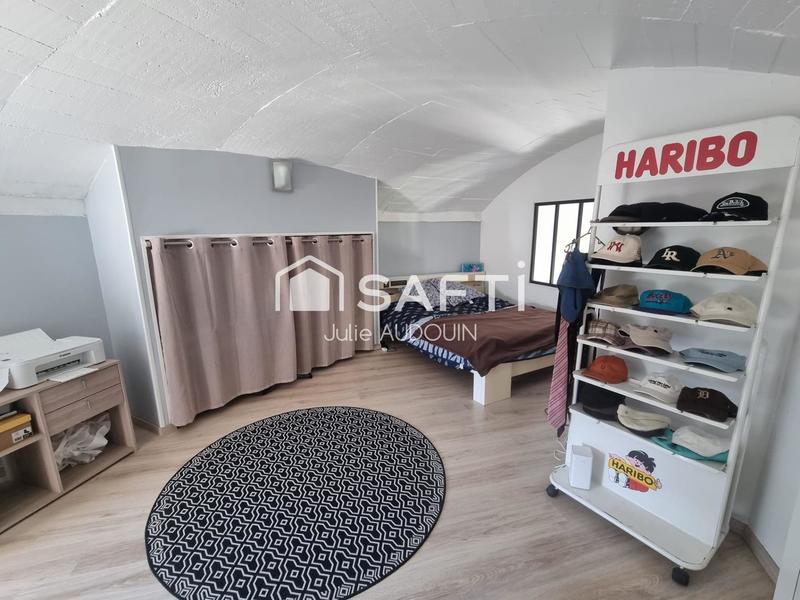 Maison - 137 m² - 4 pièces