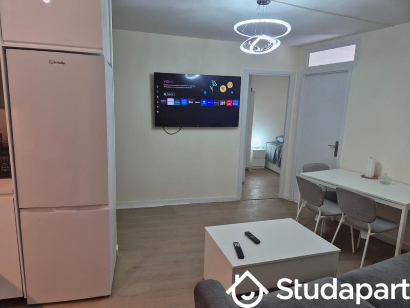 Chambre - 15 m² - 1 pièce