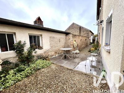 Maison - 100 m² - 4 pièces