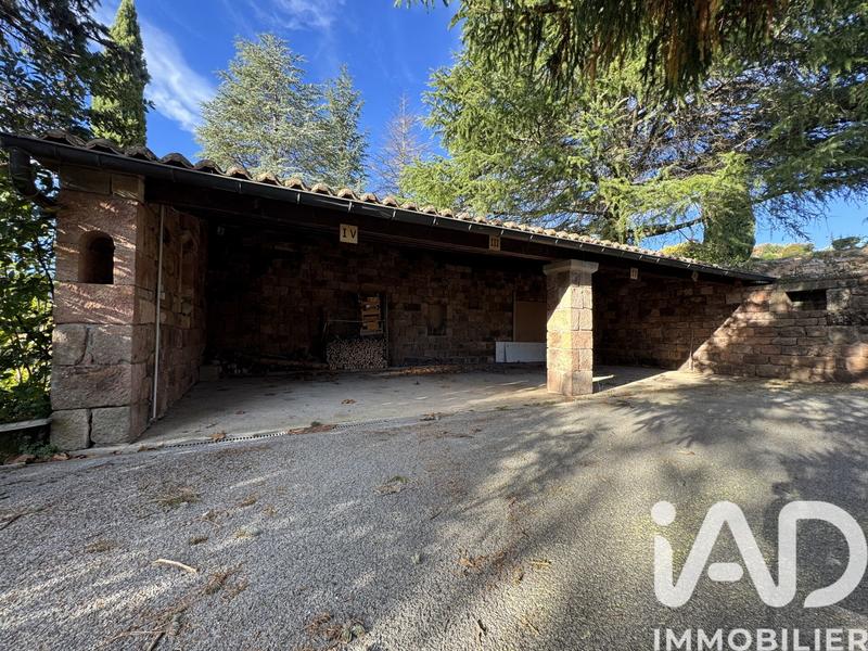 Maison - 292 m² - 10 pièces