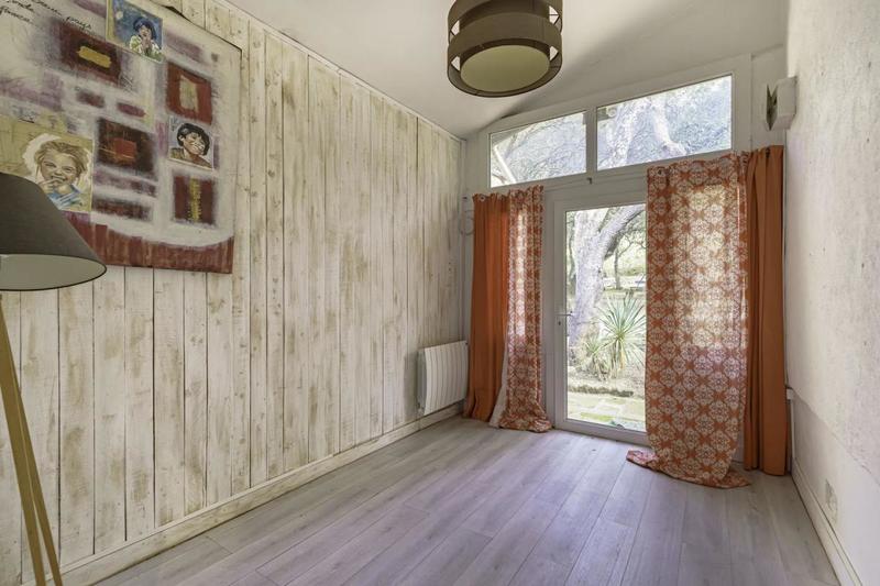 Propriété - 124 m² - 7 pièces