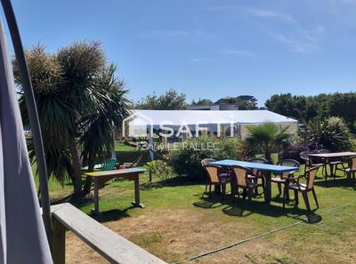 Local commercial - 244 m²