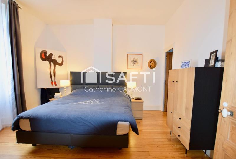 Maison - 199 m² - 6 pièces