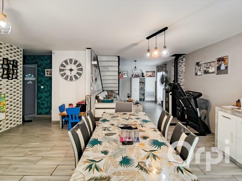 Maison - 116 m² - 6 pièces