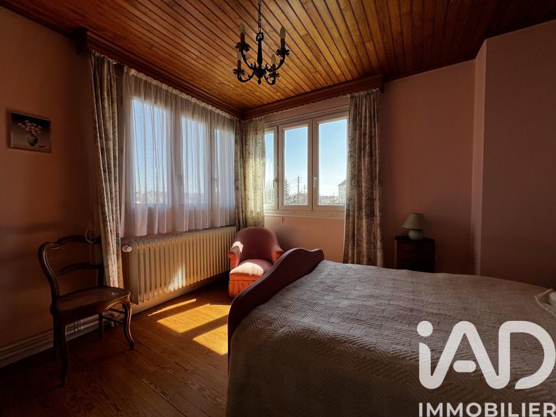 Maison - 84 m² - 5 pièces