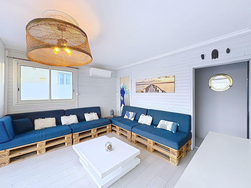 Châlet - 108 m² - 8 pièces