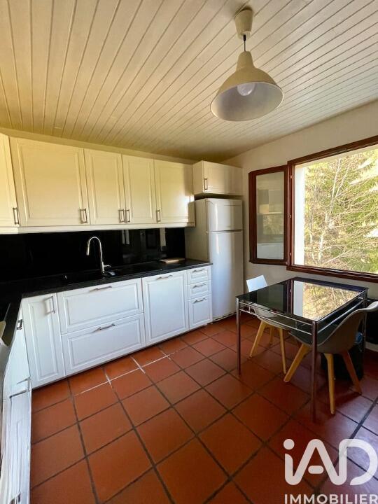 Maison - 138 m² - 6 pièces