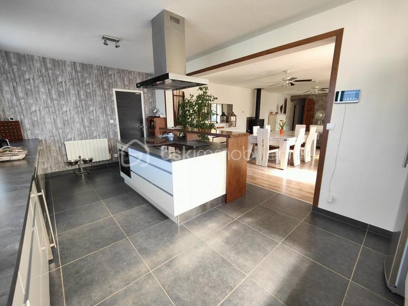 Villa - 163 m² - 5 pièces