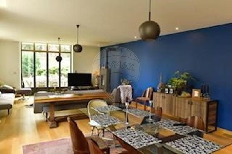 Demeure - 241 m² - 7 pièces