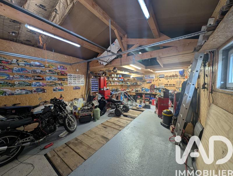 Maison - 96 m² - 5 pièces