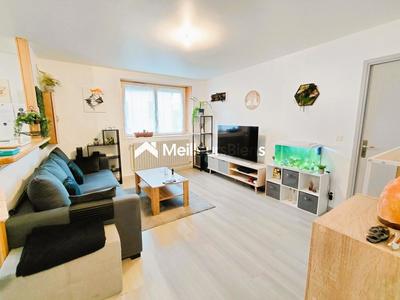 Immeuble - 183 m² - 9 pièces