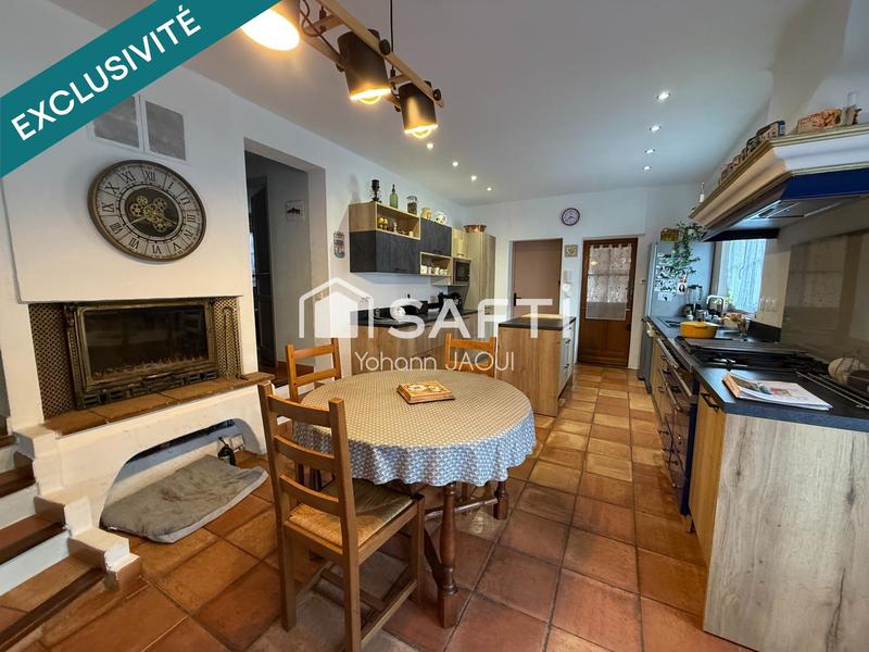 Maison - 140 m² - 5 pièces