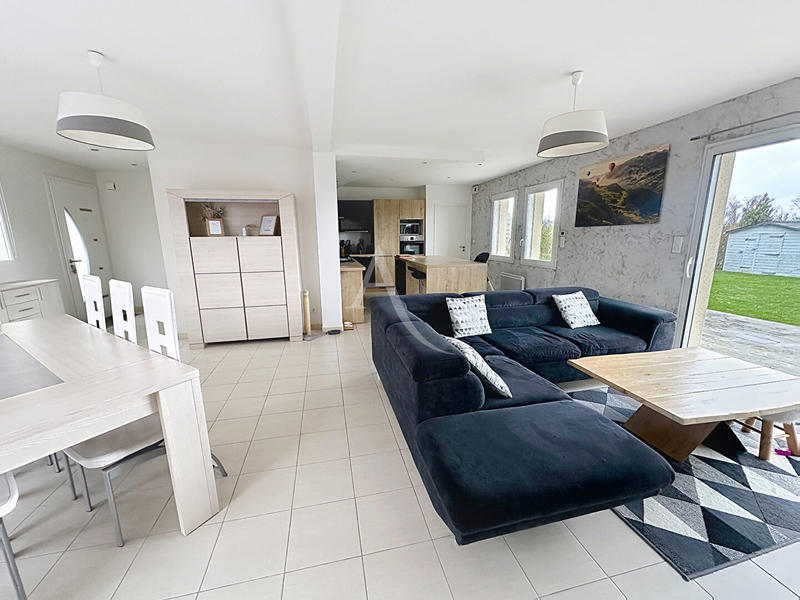 Maison - 125 m² - 5 pièces