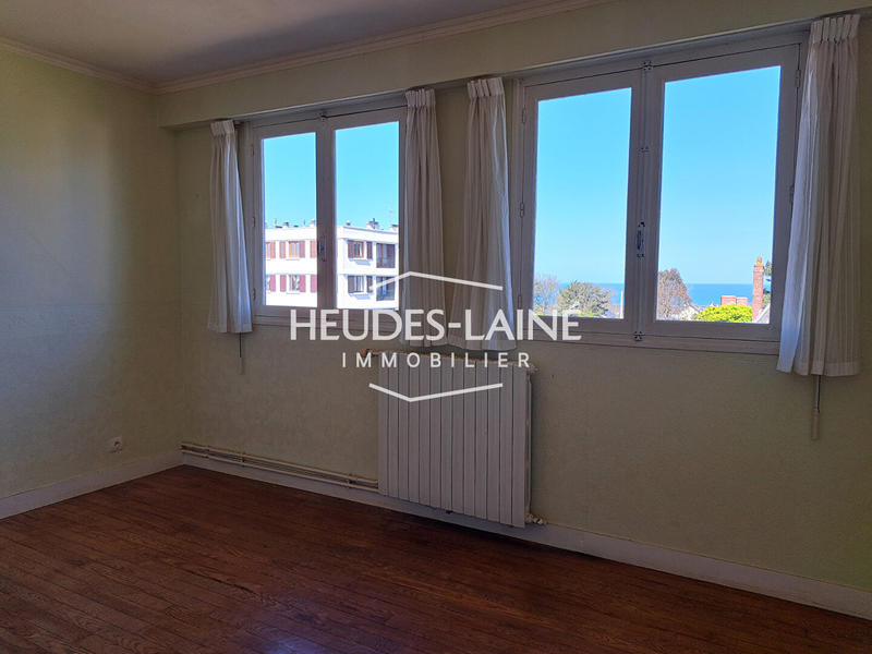 Maison - 127 m² - 6 pièces