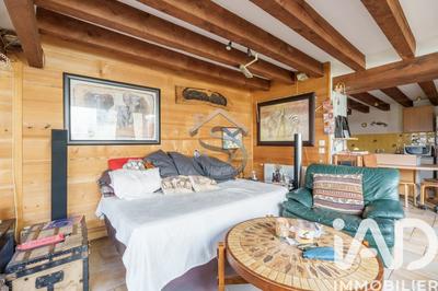 Maison - 276 m² - 7 pièces