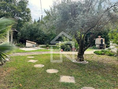 Maison - 166 m² - 5 pièces