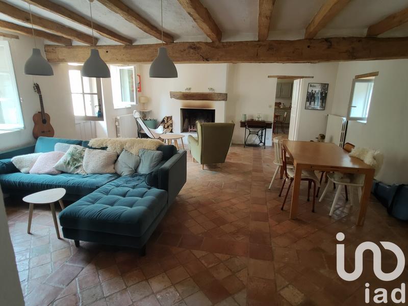 Maison - 200 m² - 9 pièces