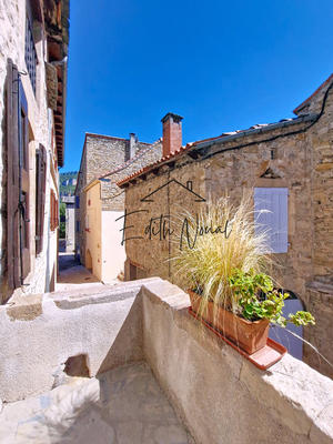 Maison de village - 79 m² - 3 pièces