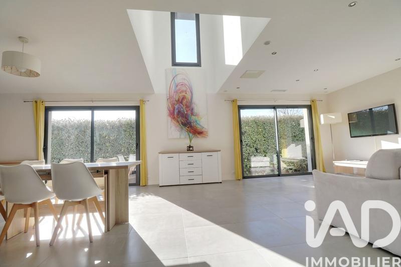 Maison - 125 m² - 5 pièces
