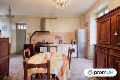 Maison - 400 m² - 10 pièces