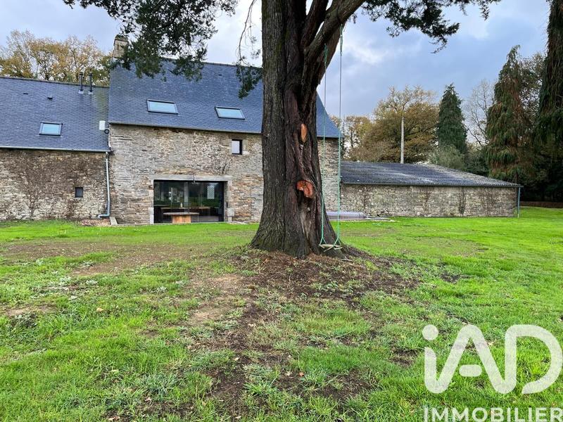 Maison - 140 m² - 6 pièces