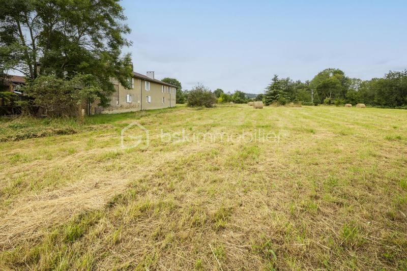 Maison - 400 m² - 10 pièces