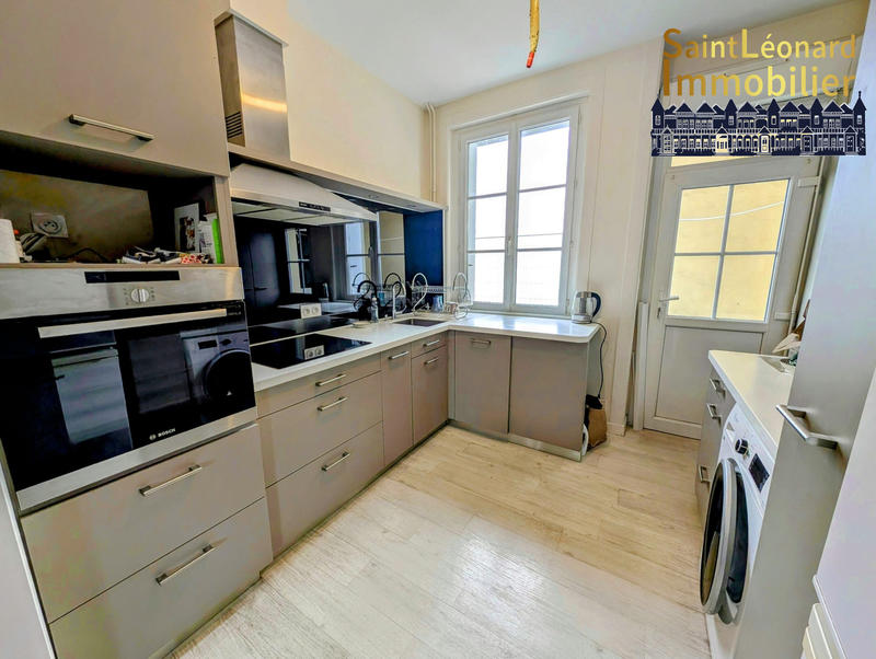 Appartement - 98 m² - 4 pièces