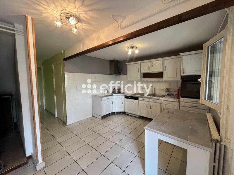 Maison - 88 m² - 4 pièces