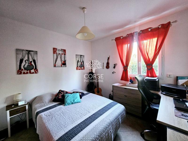 Villa - 130 m² - 5 pièces